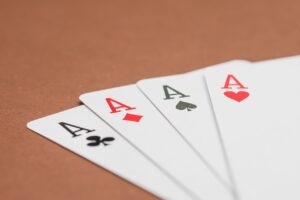 Read more about the article The Role of Psychology in Poker: A Comprehensive Guide