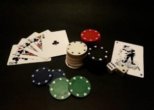 Read more about the article Unmasking the Community: Deciphering the Art of Playing Poker with Shared Cards